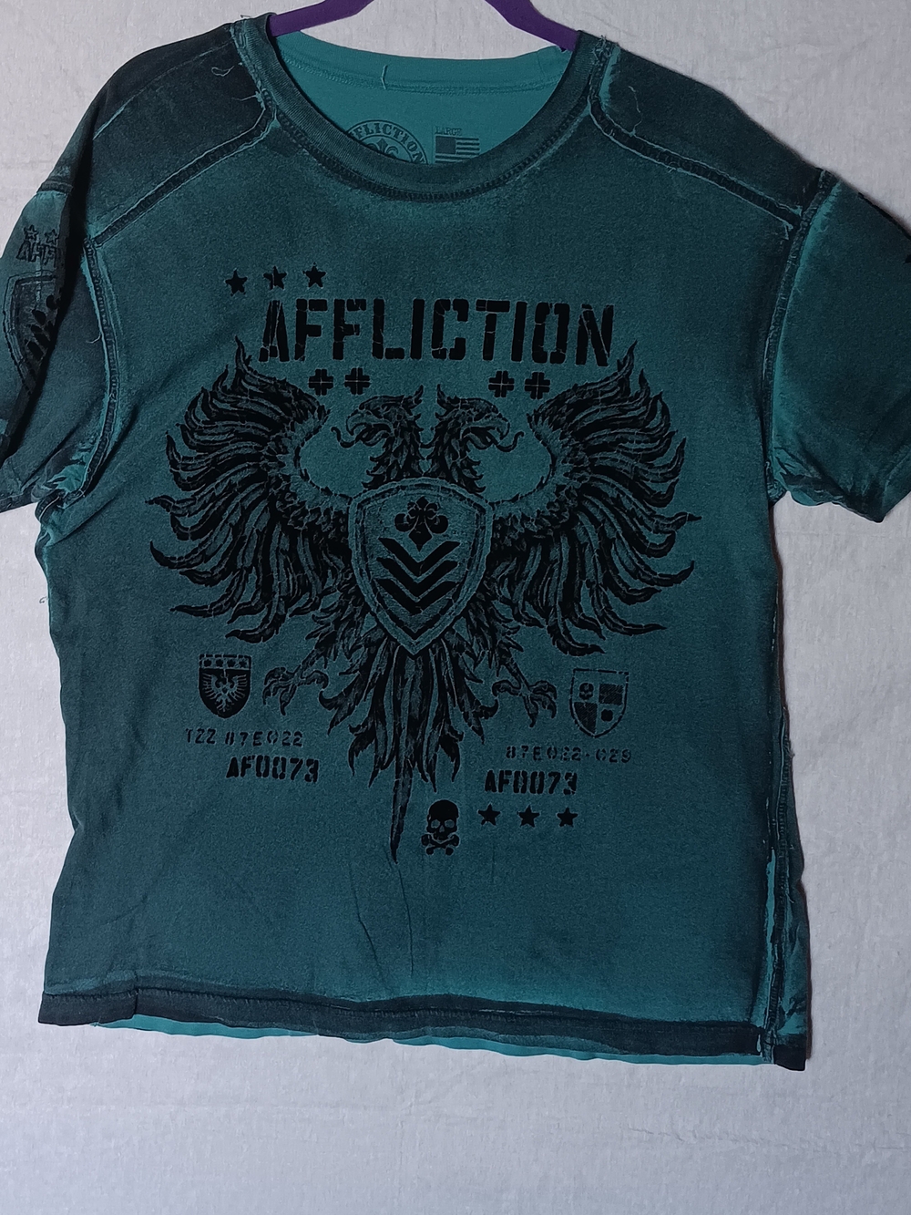 Vintage Affliction Teal Short-Sleeve Graphic Tee with Black Crest